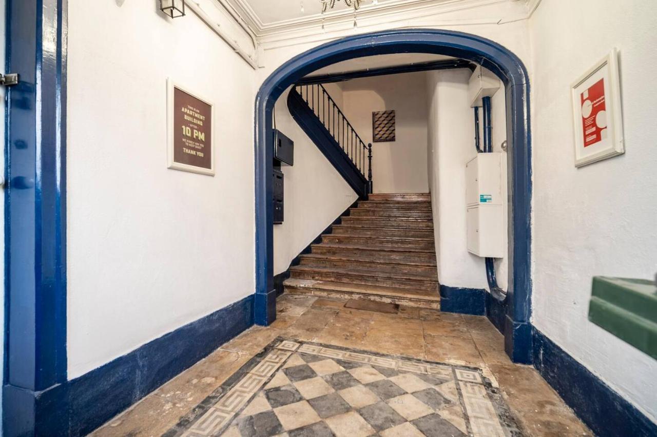 Combro By Patio 25 Apartman Lisboa Kültér fotó